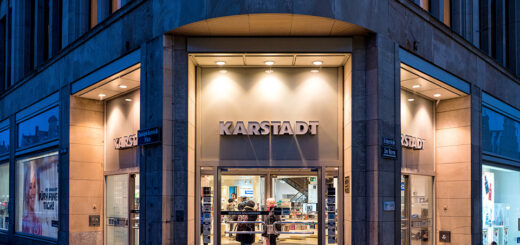 Auslaufmodell Kaufhaus? Galeria Karstadt Kaufhof – @shutterstock | Bjoern Wylezich