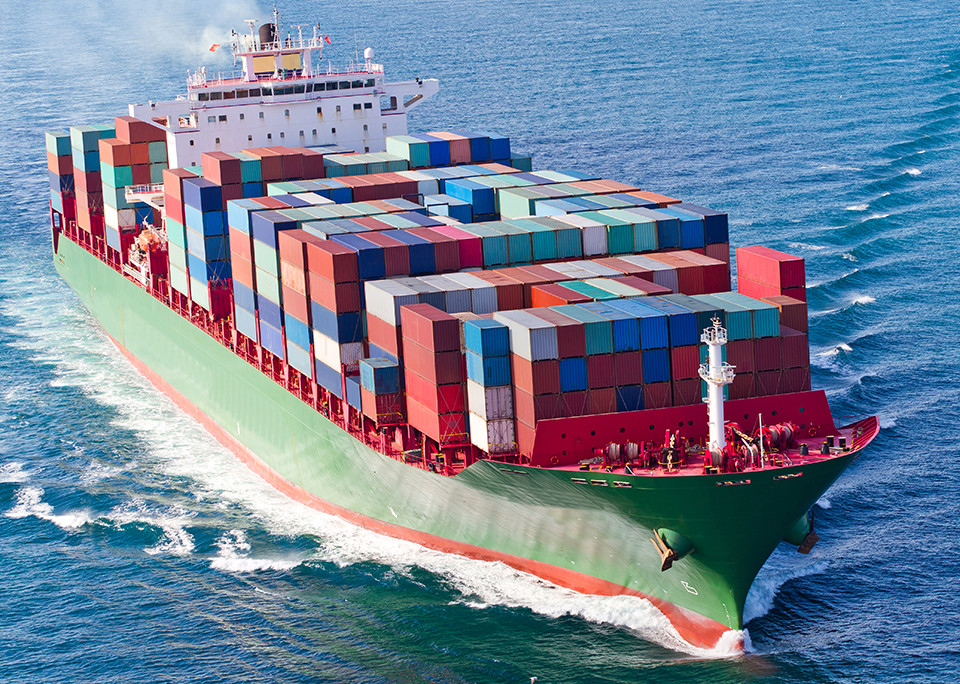 Die Dänen haben die größte Containerschiff-Flotte – @shutterstock | EvrenKalinbacak