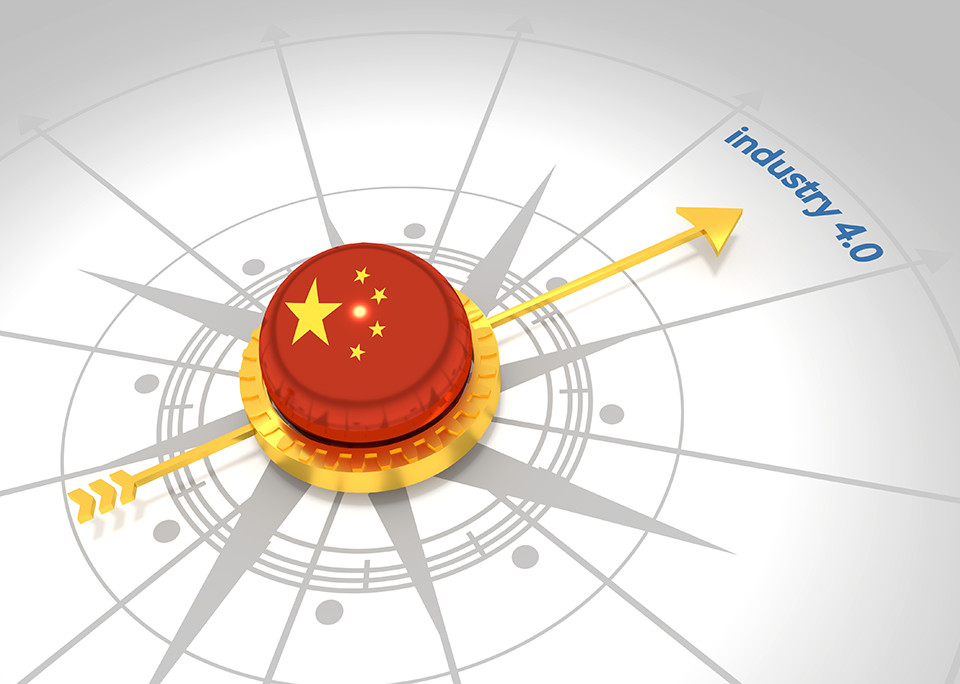 Industry 4.0 - China baut auf Industrieroboter @shutterstock | GrAl
