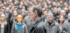 Altersdiskriminierung? Deutschlands absurdes Arbeitsmarktparadox: Millionen Erfahrene ohne Job, Millionen Stellen ohne Bewerber