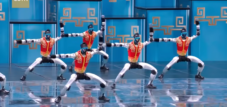 Kiedy humanoidalne maszyny walczą kung fu: Jak chińskie roboty za 13 500 dolarów sprawiają, że amerykańska konkurencja wydaje się przestarzała
