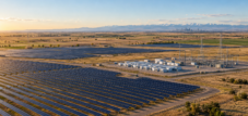 コロラド州アダムズ郡の巨大ブロンコ：6億7500万ドルの太陽光発電所がコロラド州の電力産業をどのように変えるか